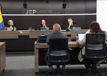 El portazo de la JEP a la impunidad: expulsado el coronel (r) Ruiz Mahecha por negarle la verdad a las víctimas de La Popa