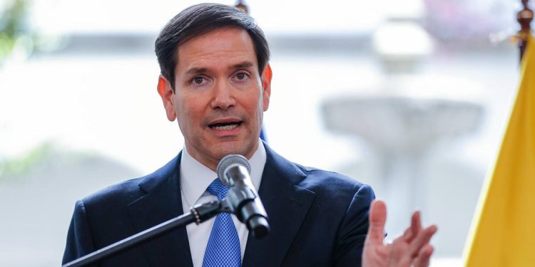EE.UU. dice que apoya derecho del pueblo colombiano a “elegir libremente” a su Presidente