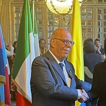 Procuraduría sanciona al cónsul honorario en Italia por cobro indebido a connacional