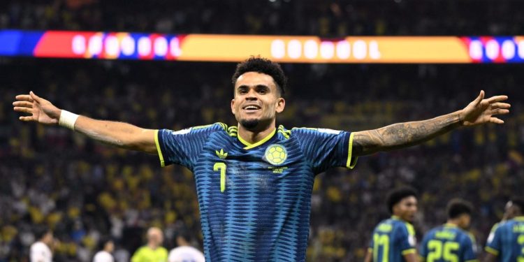 Colombia es líder de su grupo tras vencer 3-1 a Uzbekistán