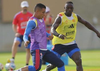 Colombia entrenó con equipo alterno tras asegurar su clasificación