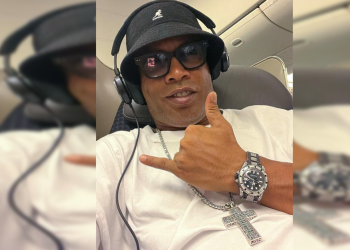 Ronaldinho anuncia el lanzamiento de su álbum ‘Camisa 10’ con su sello musical