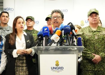 Colombia enviará 63 rescatistas a Venezuela para apoyar labores de búsqueda tras los terremotos