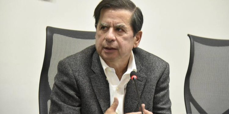 Juan Fernando Cristo reconoce victoria de Abelardo de la Espriella y llama a superar la división del país