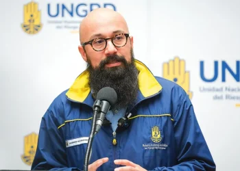 Renuncia Carlos Carrillo a la UNGRD tras suspensión de la Procuraduría por presunta participación en política