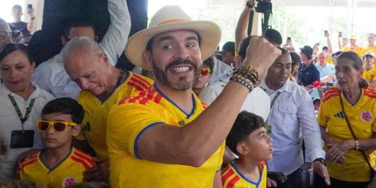 Abelardo De la Espriella lidera el preconteo presidencial mientras el país espera el escrutinio oficial