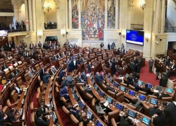Congreso aprueba ley que fortalece requisitos técnicos para altos cargos del Estado