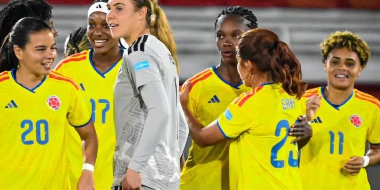 Colombia visita a Paraguay con la mira puesta en cerrar invicta la Liga de Naciones Femenina