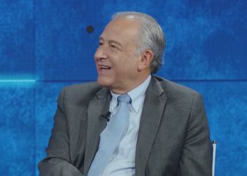 General (r) Óscar Naranjo ratifica autenticidad de archivos de ‘Raúl Reyes’ que menciona a Iván Cepeda y reabre debate político