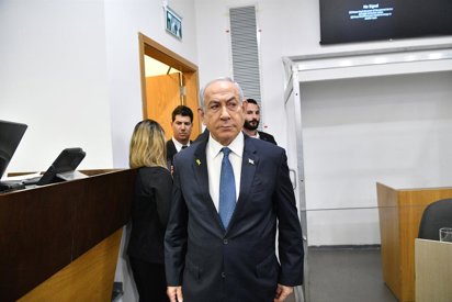 Netanyahu arremete contra la Fiscalía al concluir su testimonio en juicio por corrupción