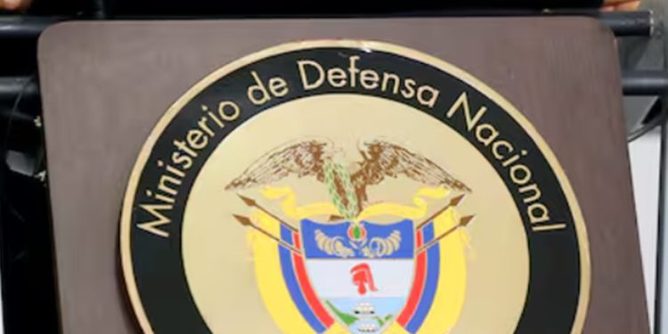 El Ministerio de Defensa se declarará “víctima” tras los explosivos audios entre el Gobierno y el Clan del Golfo