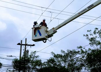 Instalarán postes y realizarán trabajos eléctricos este viernes en sectores de Sabanalarga