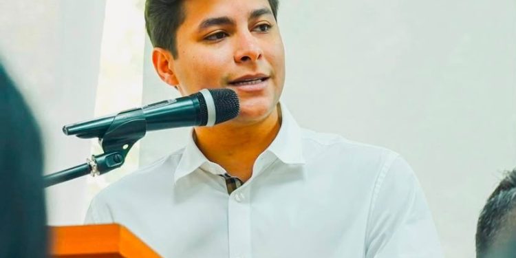 Camilo Torres Villalba: Garantizar el equilibrio en la transición energética será la primera prueba del nuevo gobierno