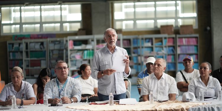 Gobernación del Atlántico, Air-e Intervenida y Alcaldía de Santa Lucía unen esfuerzos para mejorar servicio de energía en el sur del departamento