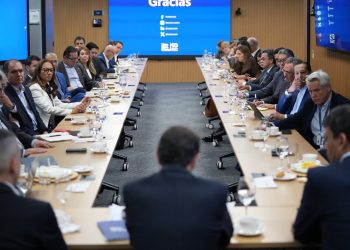Vicepresidente electo José Manuel Restrepo se reunió con Asobancaria para impulsar el crecimiento económico