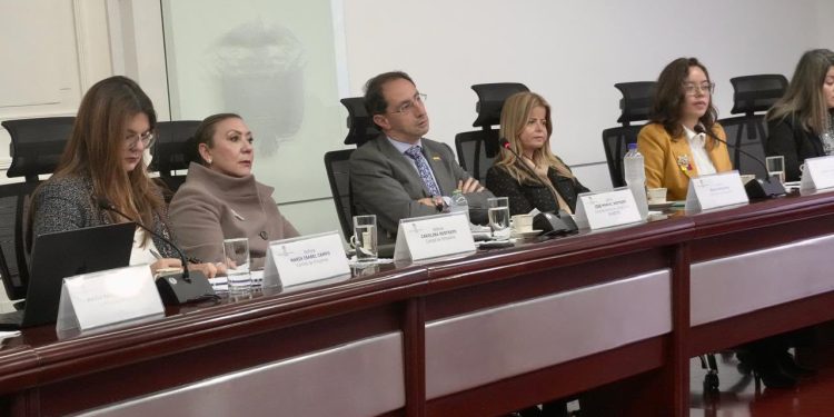 Así funcionará el cronograma de empalme entre De la Espriella y Petro