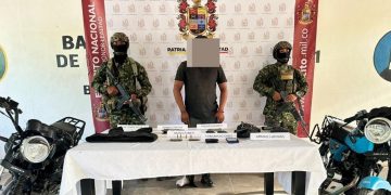 Ejército captura a presunto integrante de grupo armado e incauta armamento en La Guajira