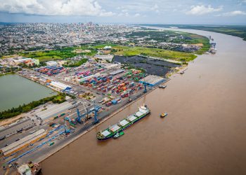 Barranquilla consolida su liderazgo portuario con aumento de exportaciones e importaciones en primer semestre de 2026: alcalde Char