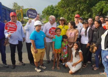 Plan Vial pide pista: gobernador Eduardo Verano inicia obras de la vía Manatí-Los Campanos-Sabanalarga