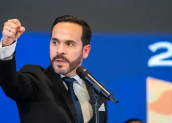 Equipo de De la Espriella consulta al Congreso posibilidad de posesión presidencial fuera de Bogotá