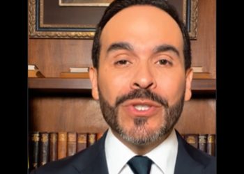 Abelardo de la Espriella responde a Petro e Iván Cepeda: “Se hará respetar la Constitución y la ley”