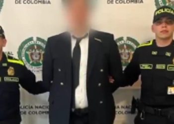 Capturan en El Dorado a hombre que se hacía pasar por piloto y llevaba 10 kilos de cocaína adheridos al cuerpo