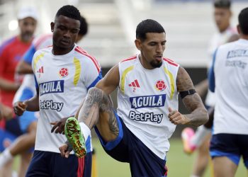 El invicto de Lorenzo se cita con el pasado: Colombia busca los octavos ante la Ghana de Queiroz