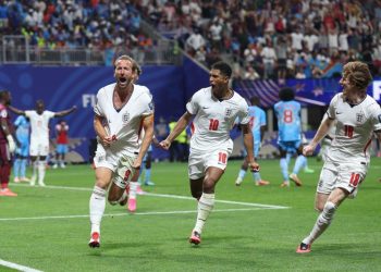 Kane rescata a Inglaterra y cita a los Tres Leones con México en octavos del Mundial