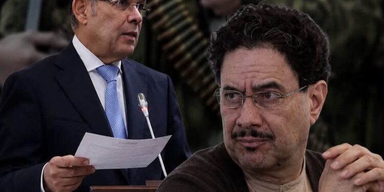 Iván Cepeda llevará a Efraín Cepeda ante la Fiscalía tras ser señalado de “más guerrillero que Petro”