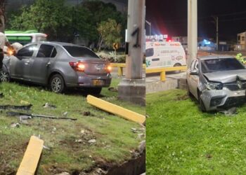 Se volvió a prender la alarma en Las Flores: carro terminó contra las barandas de la rotonda