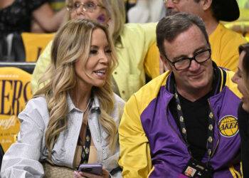 La disputa familiar que podría sacar a Jeanie Buss del poder en los Lakers