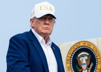 Donald Trump confirma multimillonaria ayuda y despliega un equipo de emergencia tras el terremoto en Colombia