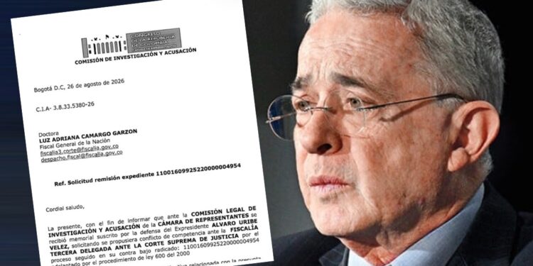 Comisión de Acusación pide a la Fiscalía entregar expediente contra Álvaro Uribe por caso de El Aro
