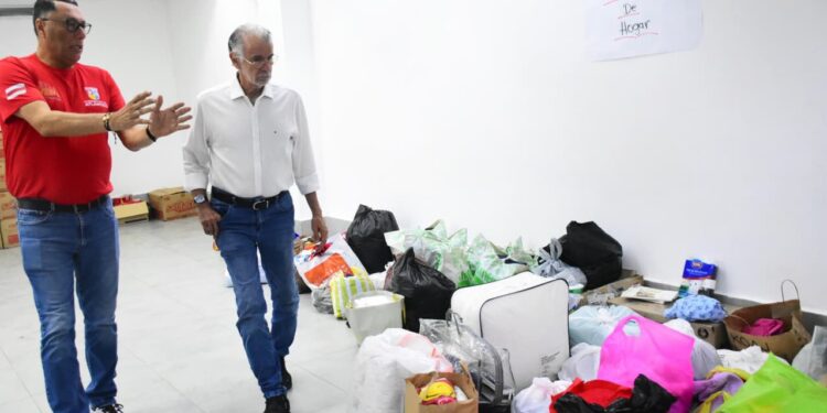 Gobernación del Atlántico abre punto de acopio para apoyar a damnificados por el sismo en el país