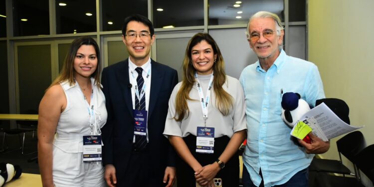 Acuerdo para estrechar la hermandad entre el Atlántico y la provincia de Jiangsu, China
