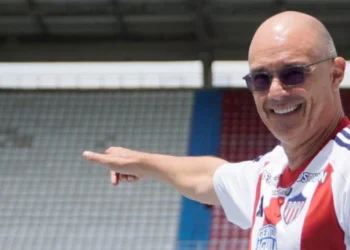 Alfredo Arias deja de ser técnico del Junior tras un flojo arranque y la eliminación en Copa Colombia
