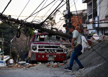 Terremoto en Colombia deja 265 muertos y casi 500 desaparecidos: continúa la búsqueda entre los escombros