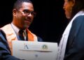 Rector de Uniatlántico dio mensaje a 540 nuevos profesionales: “El futuro no se espera, se construye”