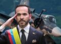 De La Espriella pone fin a la Fuerza Aeroespacial y ordena recuperar el nombre de Fuerza Aérea Colombiana