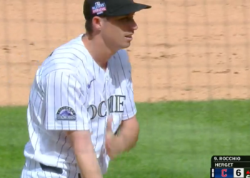 Video | ¡Ni las abejas perdonan! Pitcher de Rockies sufrió una picadura