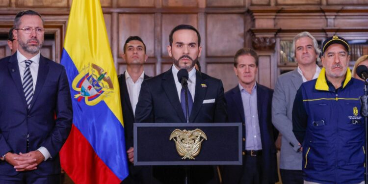 De La Espriella pone a la empresa privada en primera línea para reconstruir a Colombia tras el terremoto