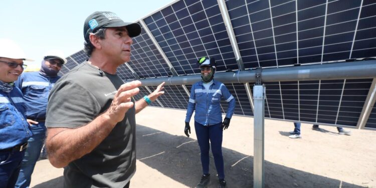 Avanza la construcción de la granja solar en Juan Mina para convertir el sol de Barranquilla en energía limpia