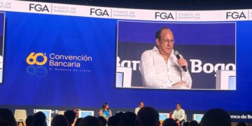 Altas cortes lanzan llamado en la Convención Bancaria para fortalecer la justicia en las regiones