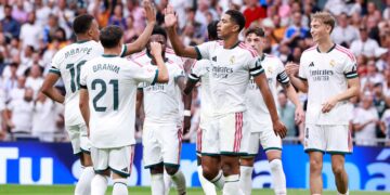 El Real Madrid golea 4-0 al Málaga CF en el Bernabéu y firma un pleno de victorias en LaLiga