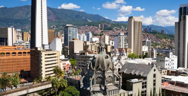 Procuraduría abrió investigación a curador de Medellín por posible omisión urbanística