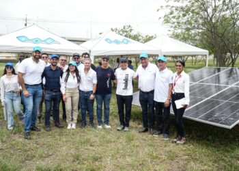 Barranquilla sigue apostándole a las energías renovables con la Comunidad Energética Entrepuentes: alcalde Char
