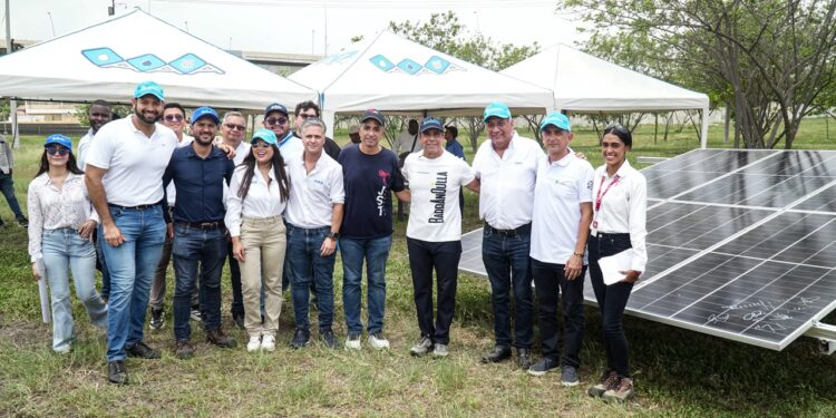 Barranquilla sigue apostándole a las energías renovables con la Comunidad Energética Entrepuentes: alcalde Char