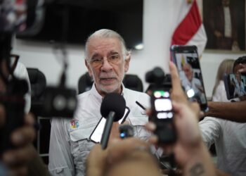 Gobernador del Atlántico, Eduardo Verano, tiende puente de solidaridad con zonas afectadas por el sismo