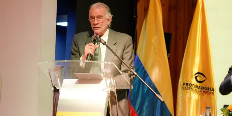“La crisis eléctrica del país no se resuelve con parches, hay que tomar decisiones”: gobernador Verano