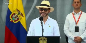 De La Espriella arremete contra el gobierno Petro y ordena al nuevo contralor crear grupo élite anticorrupción